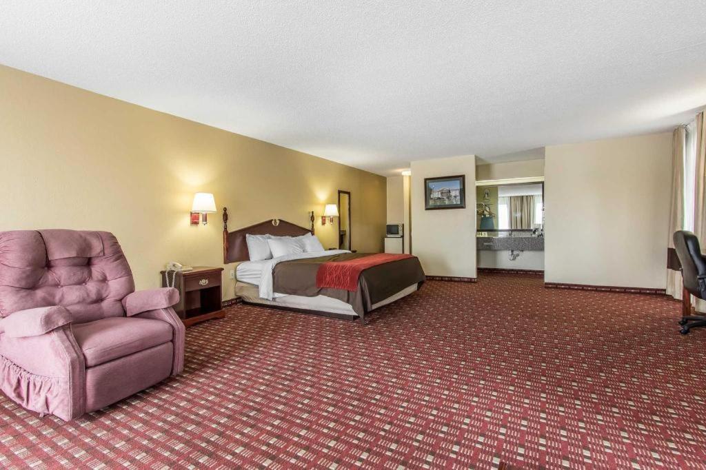 Quality Inn Andalusia Zewnętrze zdjęcie