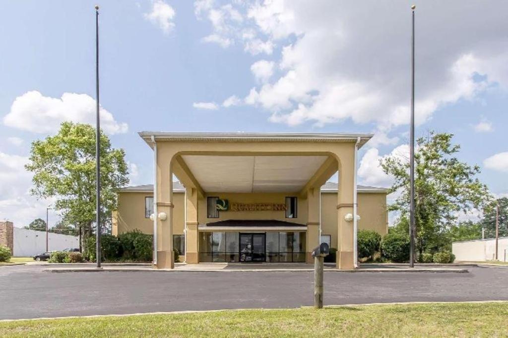 Quality Inn Andalusia Zewnętrze zdjęcie