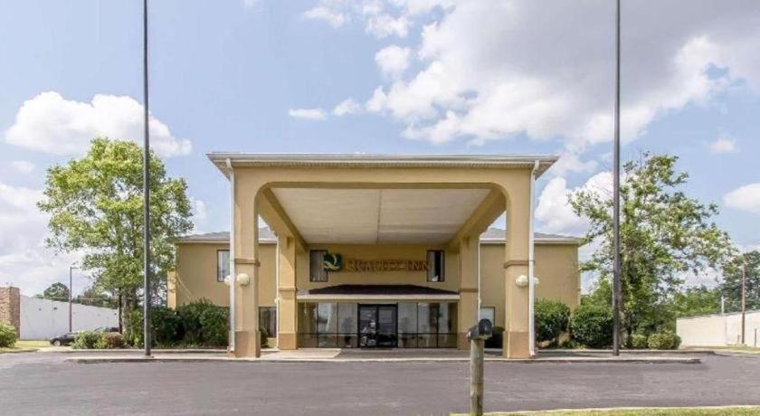 Quality Inn Andalusia Zewnętrze zdjęcie
